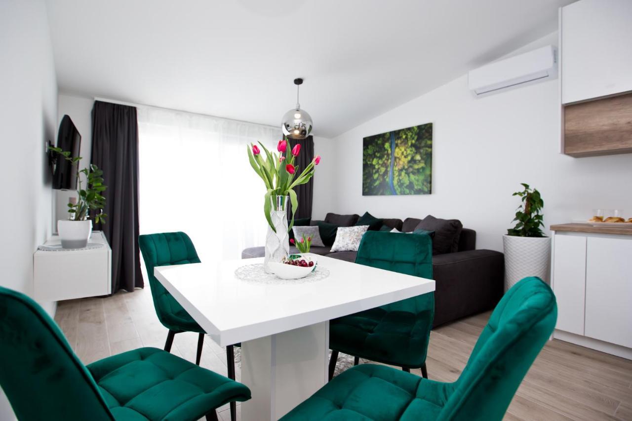 Luxury Apartments Mia Ποντστράνα Εξωτερικό φωτογραφία